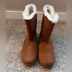 SO Brown Faux Fur-Lined Winter Boots